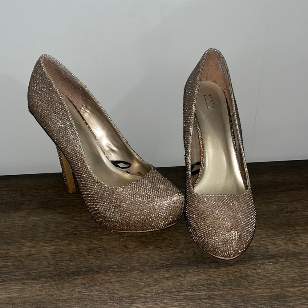 Gold stilettos heels